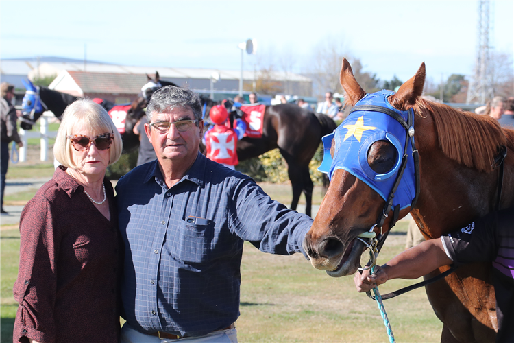 Bruce Tapper with Are There after their win at Phar Lap Raceway earlier this month.