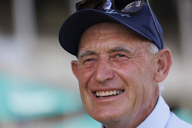 Trainer : TERRY ROBINSON after, KING'S TRUST winning the Tab Highway Hcp (C2)