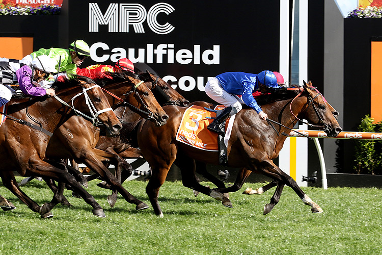 GOLDEN MILE winning the Neds Caulfield Guineas