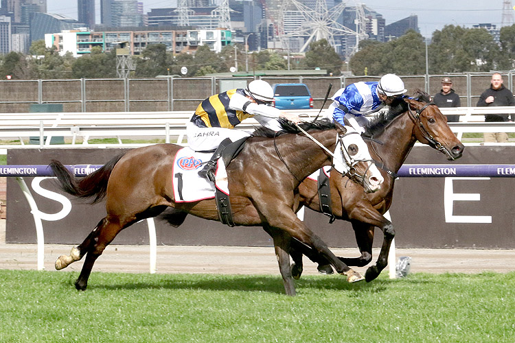 I'M THUNDERSTRUCK winning the PFD Food Services Makybe Diva Stakes