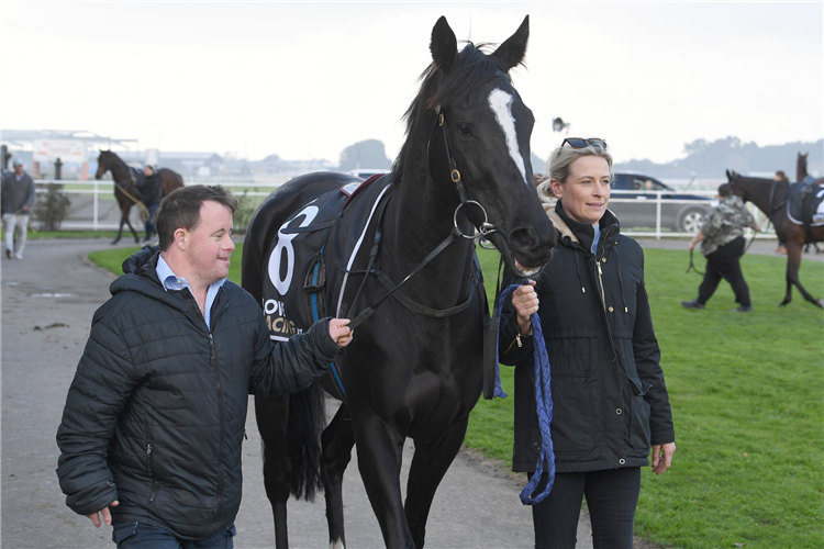 Stevie Payne (left) pictured with Lostcause and trainer Jamie-Lee Lupton.