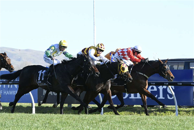 Apostrophe leaves connections in awe