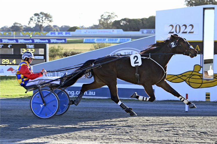 Patched winning at Pinjarra in 2022. 