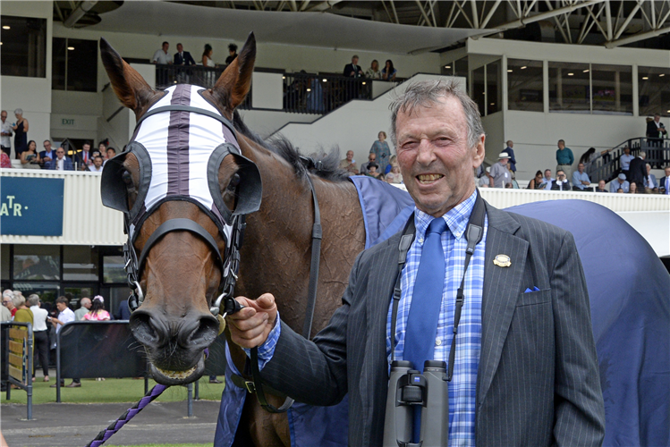 Belclare with part-owner David Woodhouse following the $500,000 Gr.2 Westbury Classic (1600m) at Ellerslie.