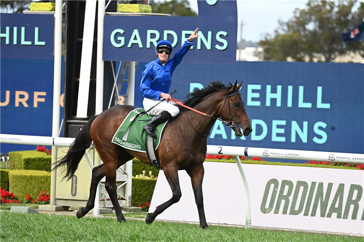 BROADSIDING winning the JAMES SQUIRE GOLDEN ROSE at Rosehill in Australia.