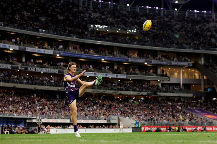 Fremantle should just attack and attack