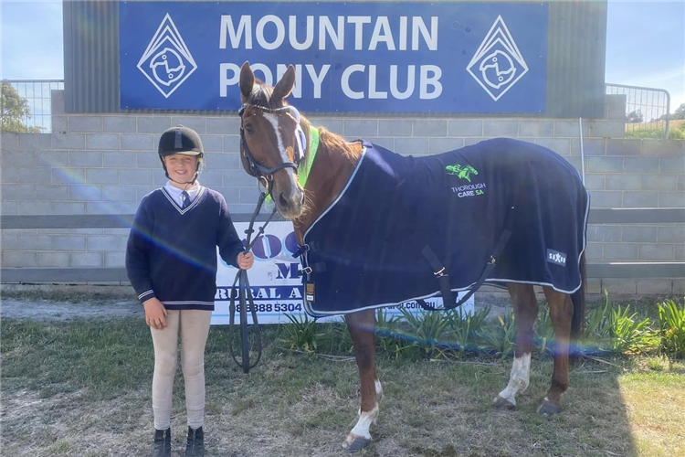 Jarrah Cleary and Riverside Beauty Mountain Pony Club ODE.