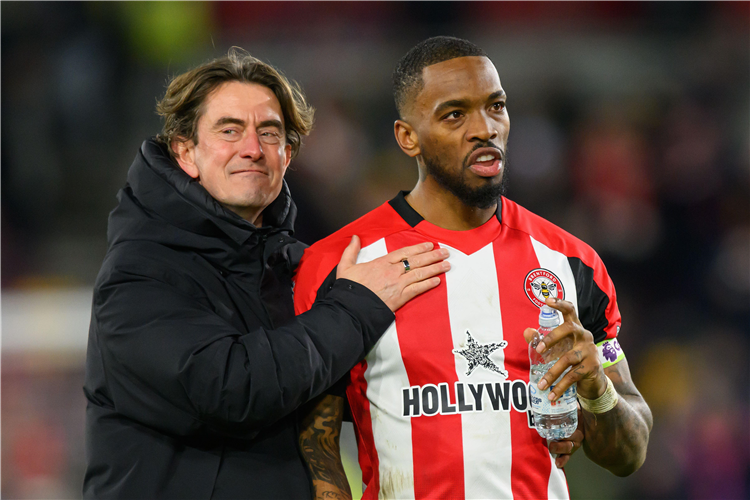 Brentford manager Thomas Frank with Ivan Toney