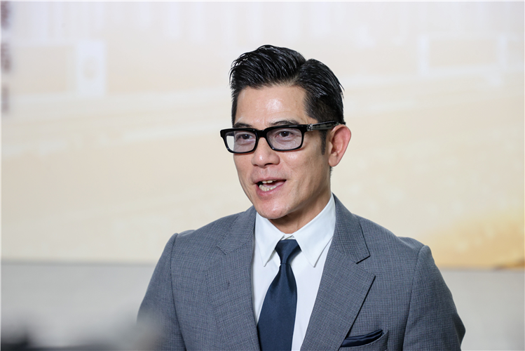 Aaron Kwok after victory with Dancing Code