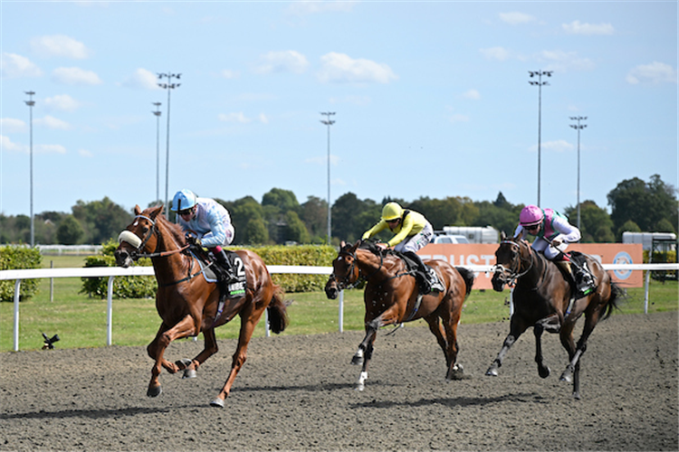 GIAVELLOTTO winning the September Stakes at Kempton Park in England.
