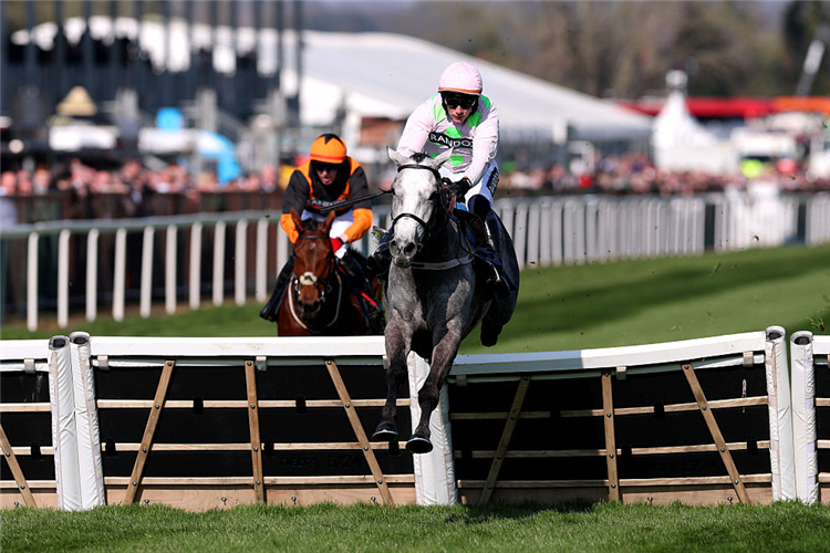 LOSSIEMOUTH winning the Aintree Hurdle at Aintree in Liverpool, England.