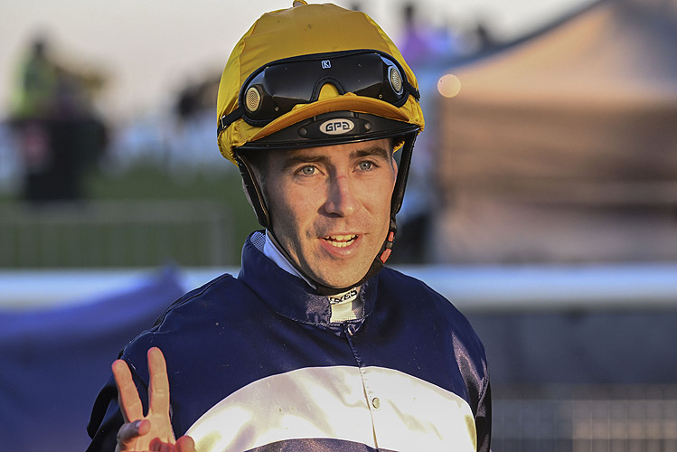 Jockey : ADAM HYERONIMUS.