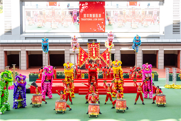 Chinese New Year Raceday Combines Sport And Entertainment As Hong Kong