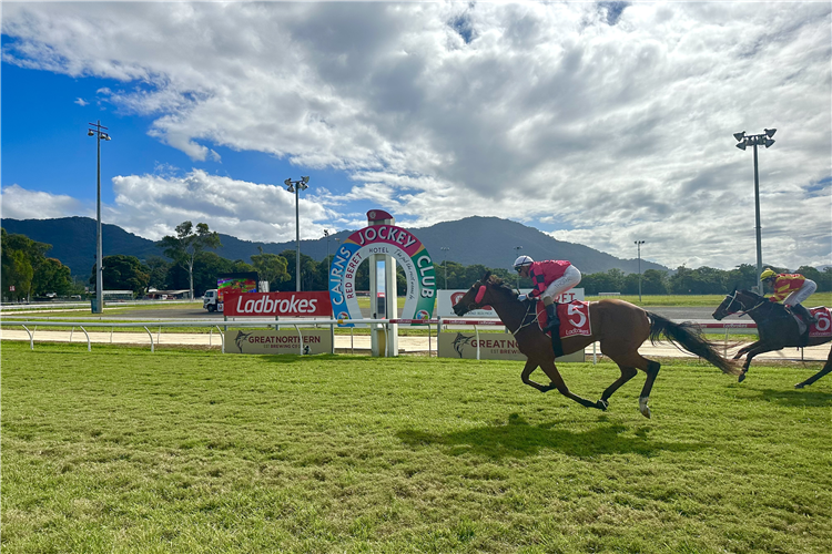 Racing at Cairns