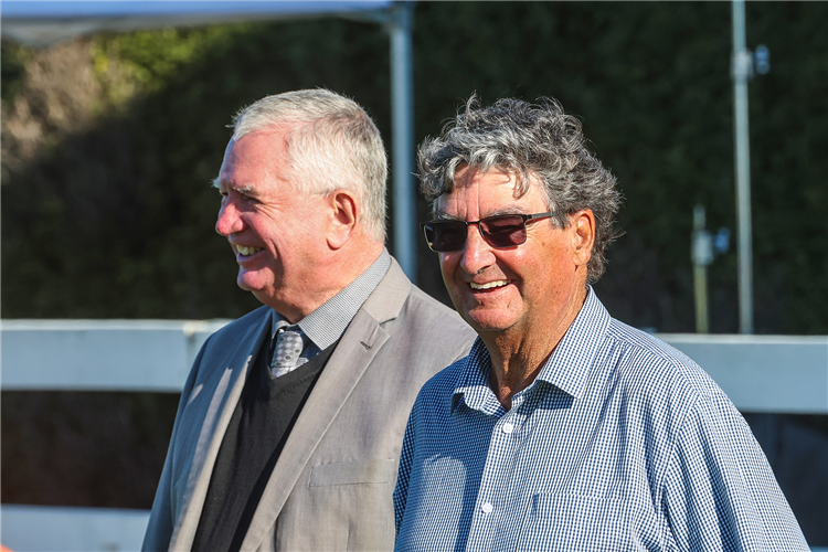 Trainer : BRUCE TAPPER