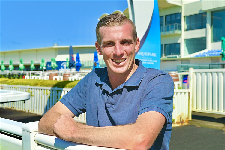 驯马师：迈克尔·莫里森