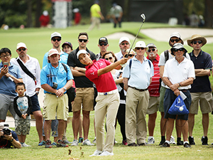 MIN WOO LEE of Australia plays out of the rough during the Australian Open at Royal Sydney Golf Club in Sydney, Australia.