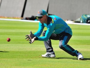 DAVID WARNER during the Australian national mens cricket team training session at PPC Newlands Stadium in Cape Town, South Africa.