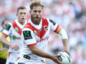JACK DE BELIN of the Dragons runs the ball during the NRL match between the St George Illawarra Dragons and the Canterbury Bulldogs at ANZ Stadium in Sydney, Australia.