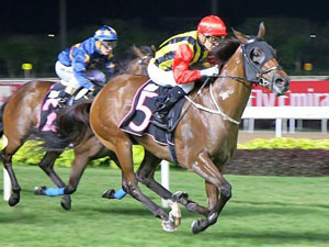 Destroyer Eclipse winning the KRANJI STAKES C