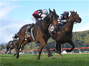 PRINCE ALBY (outside) winning the JOHN CRYAN