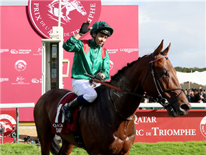 DARYZ after winning the Prix de l'Arc de Triomphe at Longchamp in France.