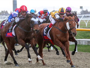 GEMMA FLITZ (inside) winning the POLYTRACK CHAMPIONSHIP