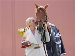 「一半属你」与杰米&middot;梅勒姆