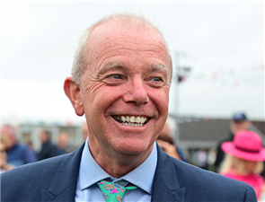 Trainer : Karl Burke.