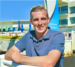 驯马师:迈克尔·莫里森 驯马师:迈克尔·莫里森