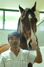 Hideyuki Takaoka<br>Photo by Singapore Turf Club