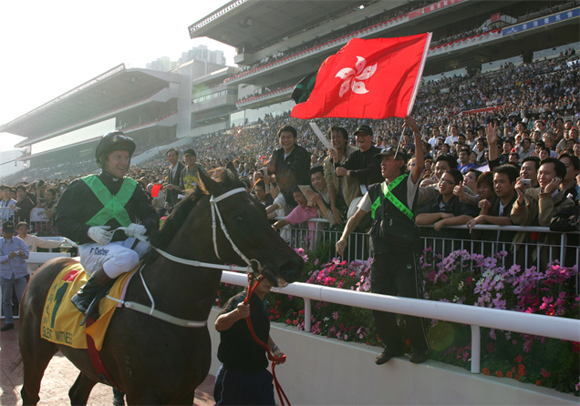 「精英大師」出道後即取得十七連勝