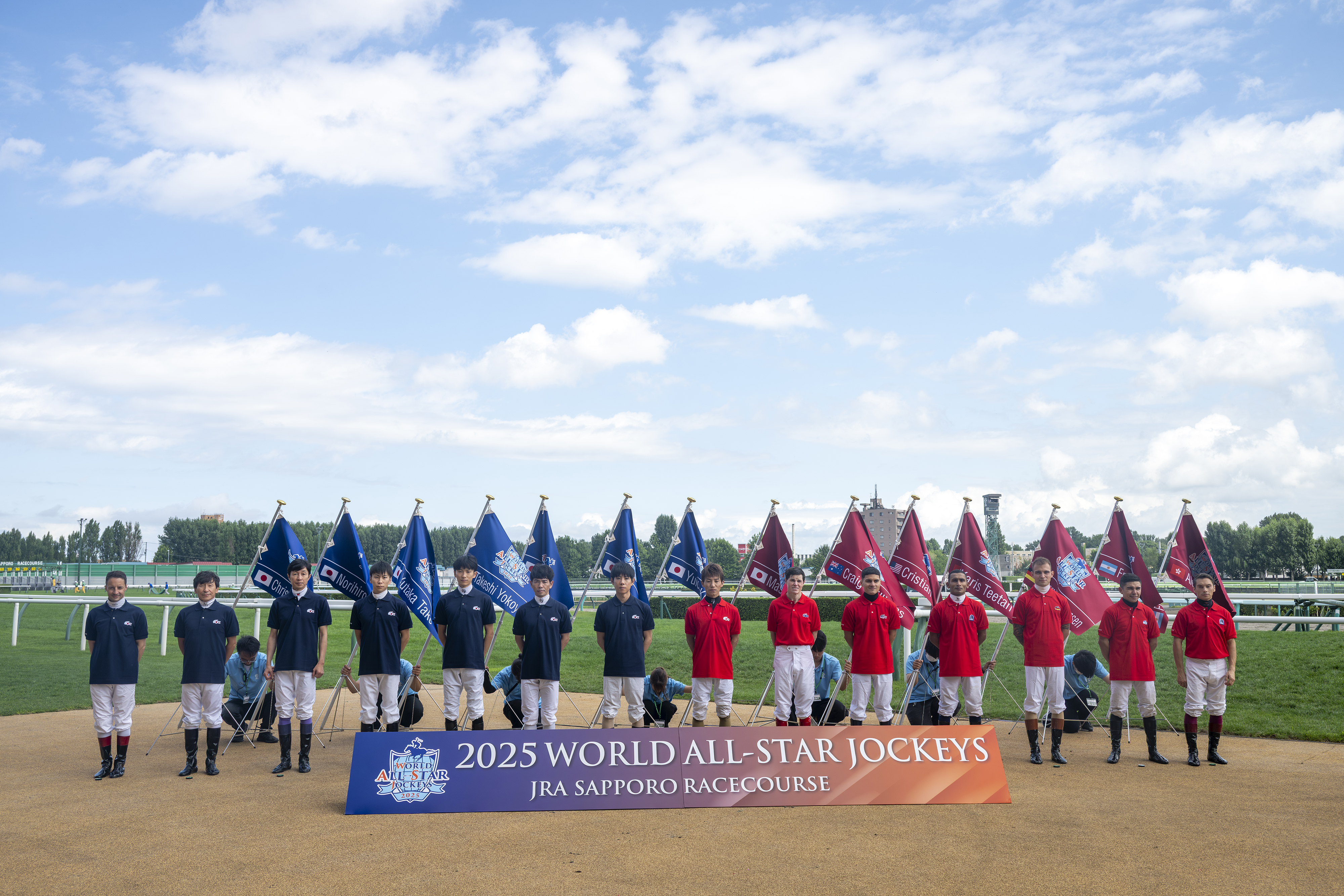 2025世界星級騎師大賽今日（8月23日星期六）在日本札幌競馬場揭開戰幔。世界星級隊冀能終結日本中央競馬會騎師隊近年在這項錦標賽的壟斷局面
