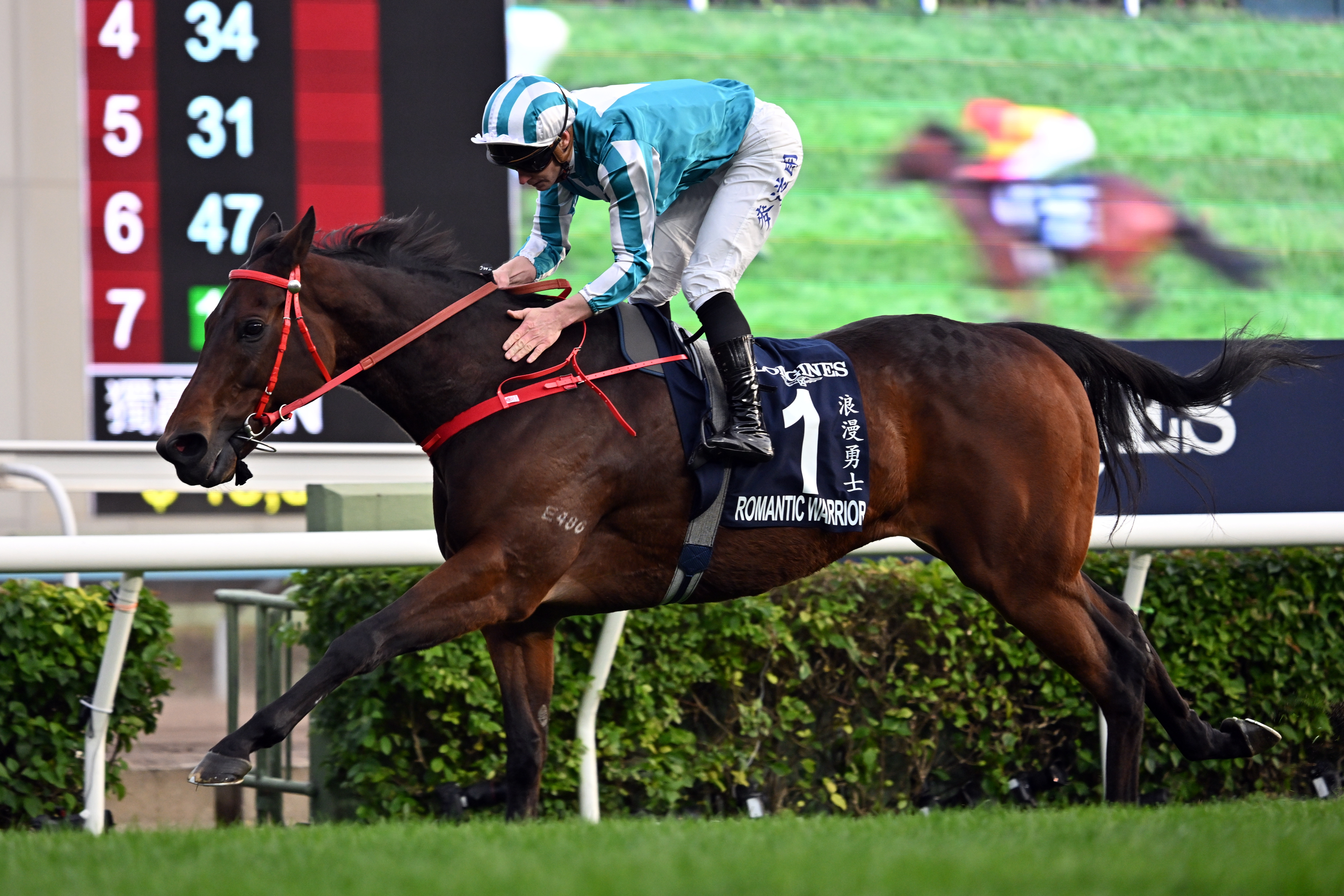 「浪漫勇士」締創紀錄第四度勝出一級賽浪琴香港盃 「浪漫勇士」締創紀錄第四度勝出一級賽浪琴香港盃