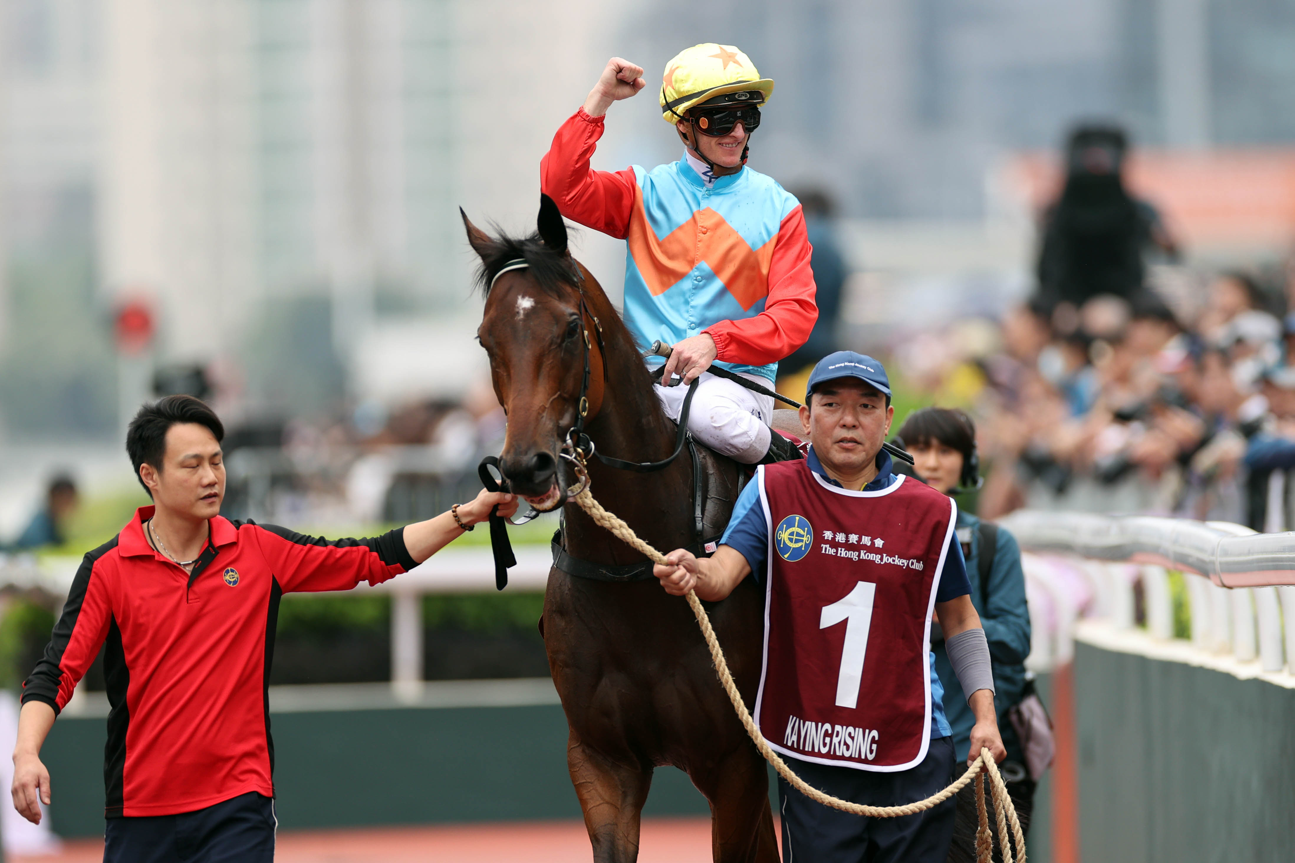 潘頓是中國香港賽馬史上贏得頭馬數目最多的騎師