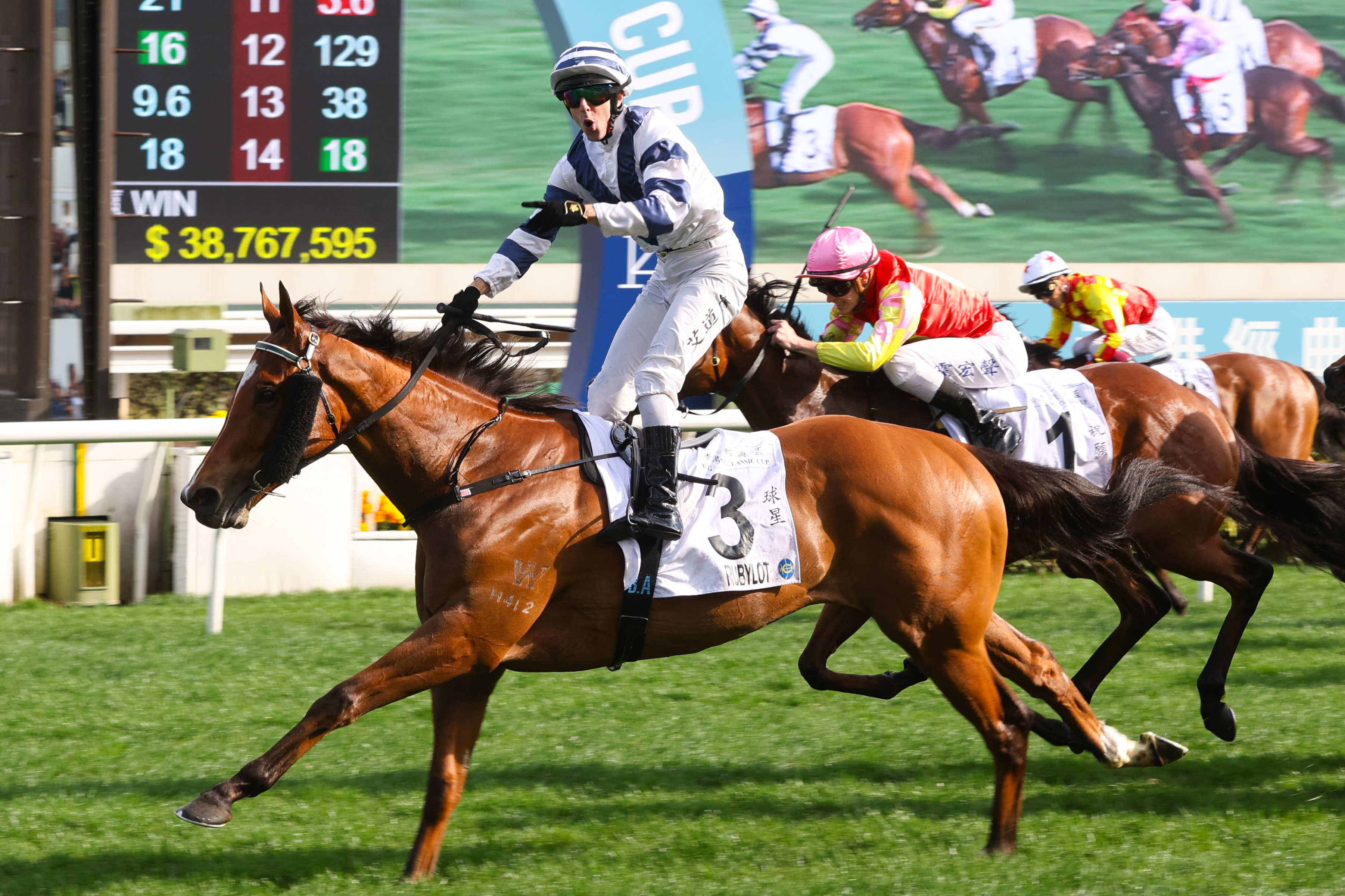 上季香港經典盃盟主「球星」將於週日回師2000米途程