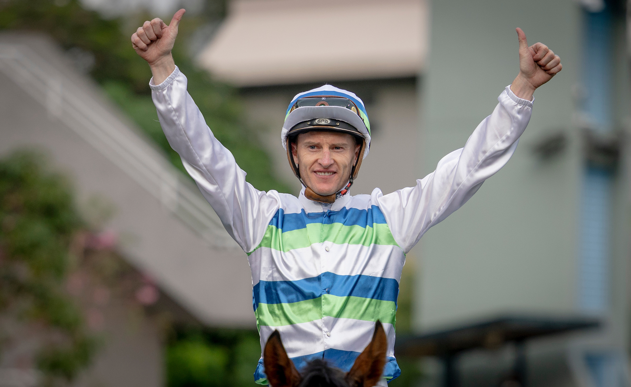 潘頓深信「遨遊氣泡」可於週日在沙田競逐一級賽花旗銀行香港金盃時反先「浪漫勇士」