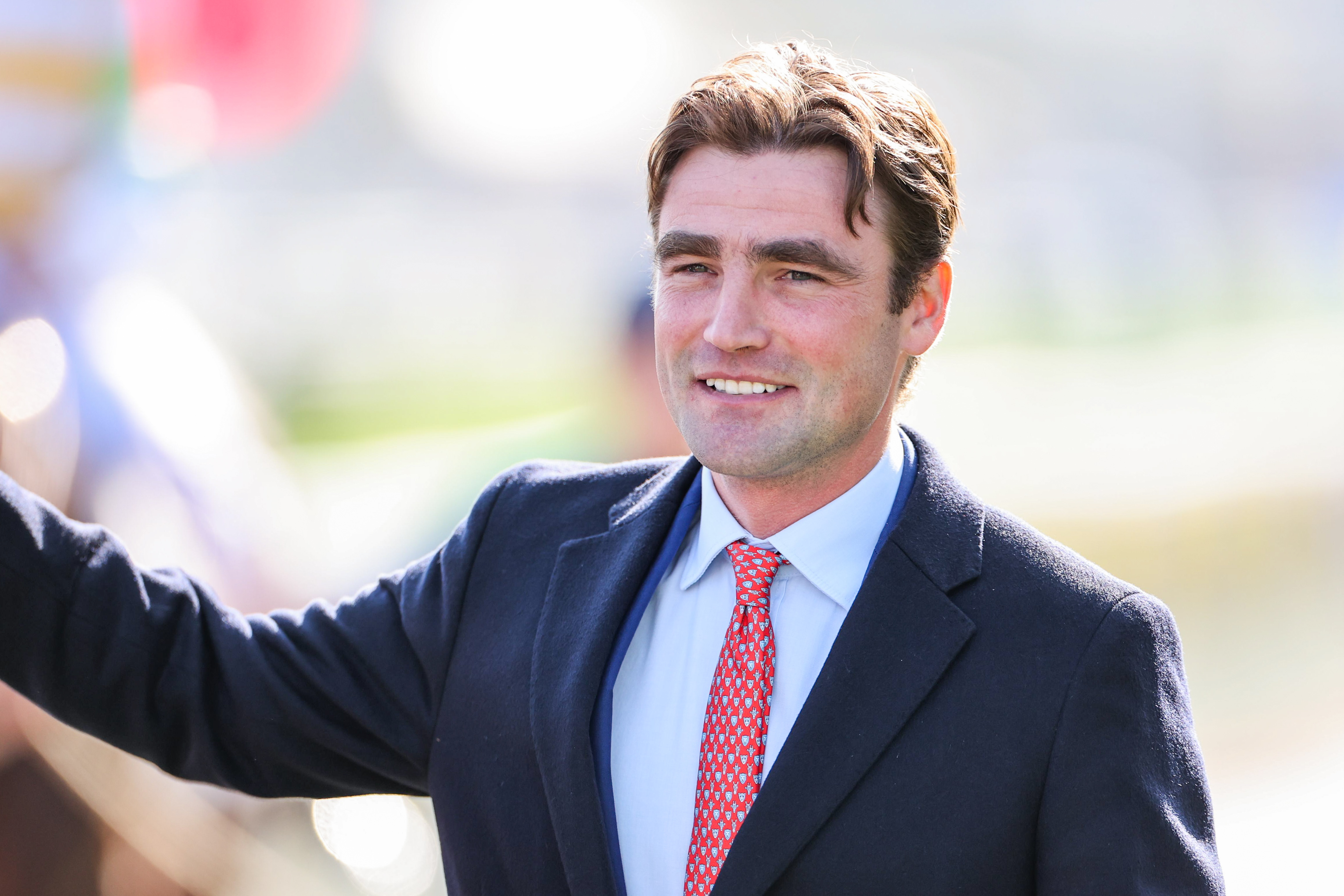 游達榮將首次派馬角逐寶馬香港打吡大賽，屆時麾下的「一定超」及「紫荊傳令」將在沙田力爭佳績