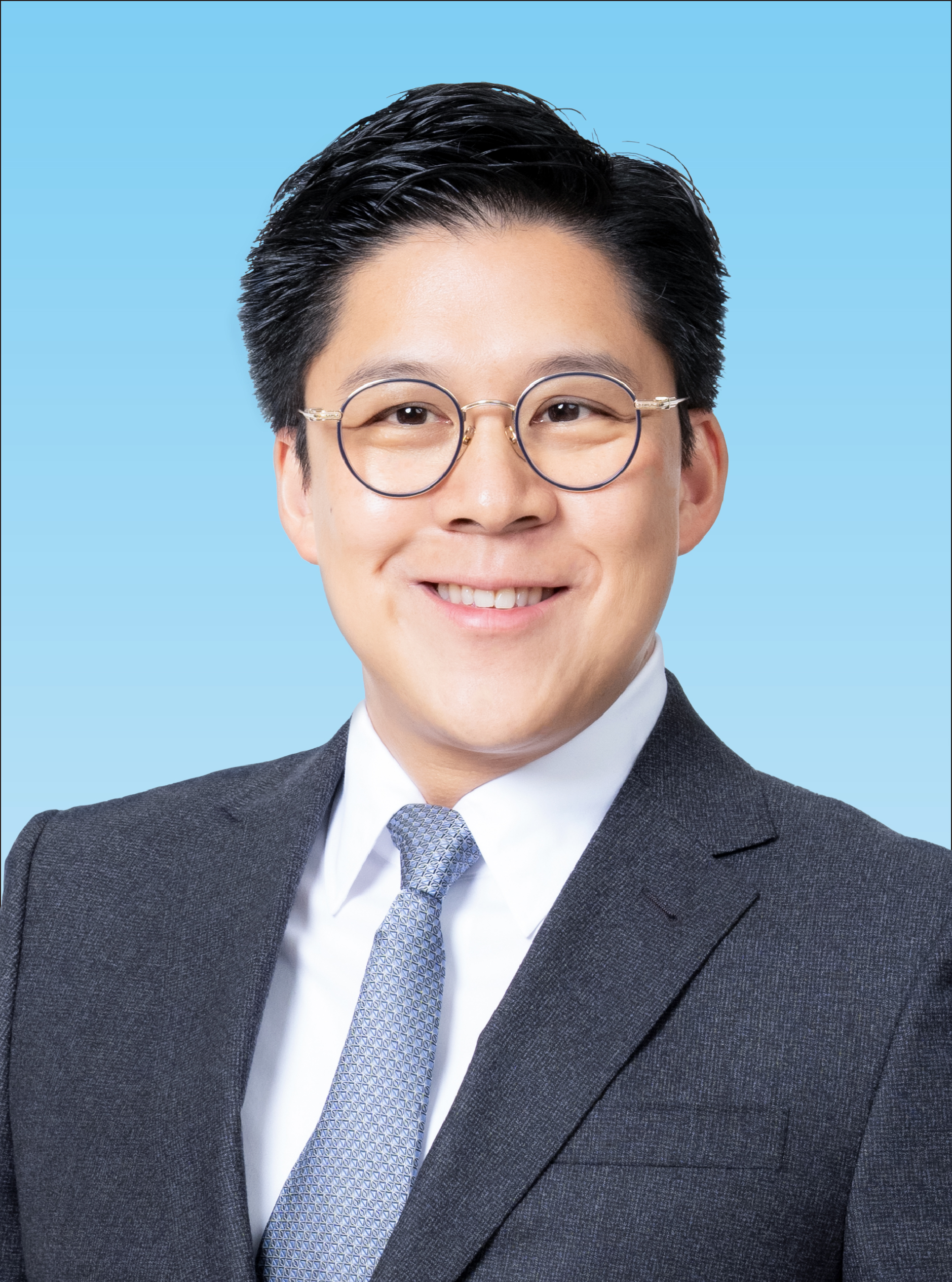 香港賽馬會新任董事霍啟剛先生